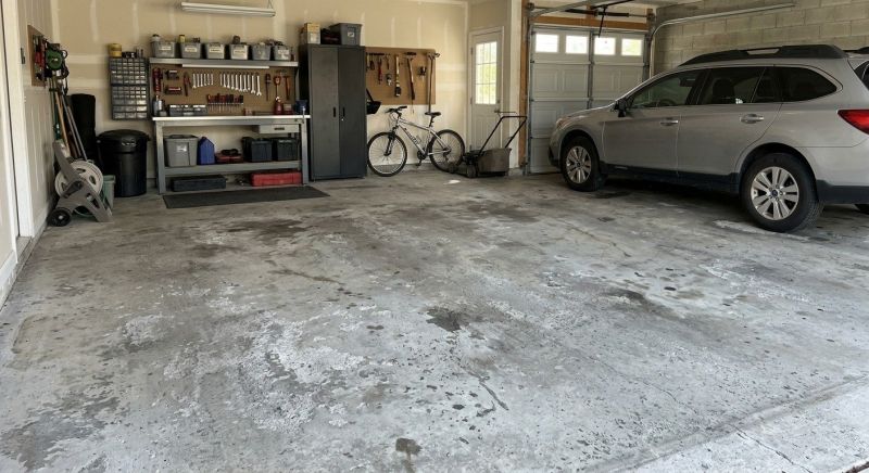 Garage Concrete Resurfacing in Des Moines, IA