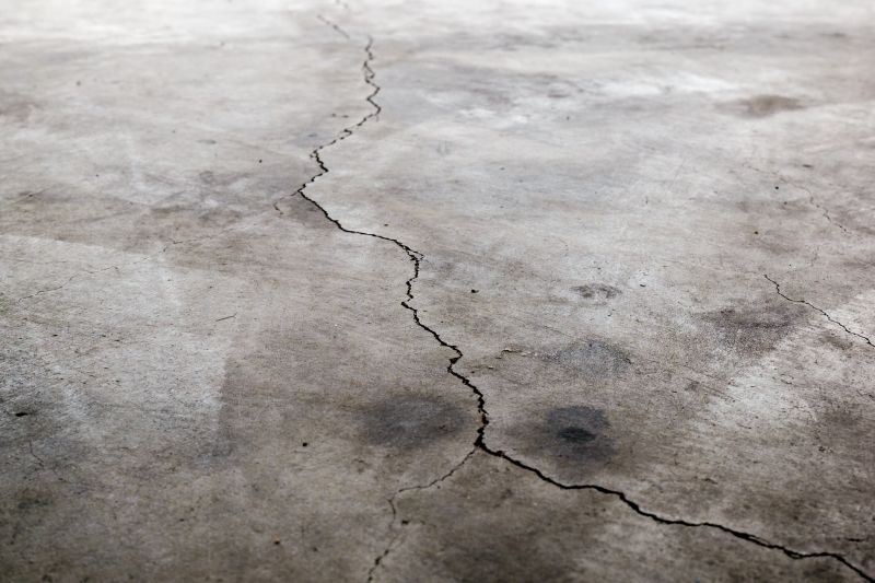 Garage Crack Repair in West Des Moines, IA