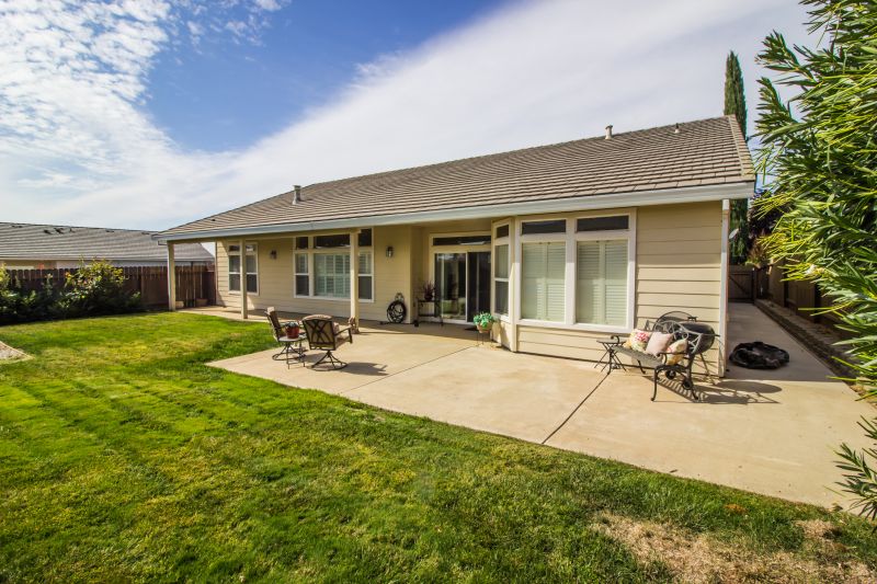 Pool Patio Maintenance in West Des Moines, IA